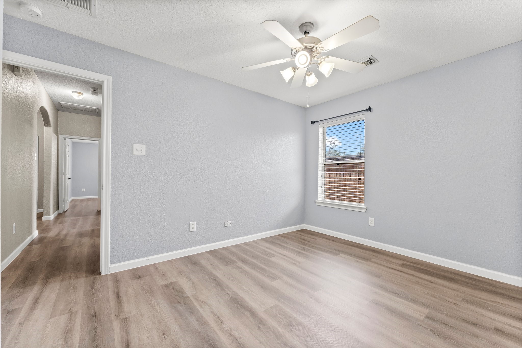 22014 Briarvine Court Spring, TX 77389 - Photo 12 of 43 Gallery Image 12