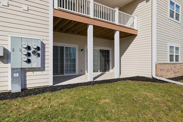 $319,900 | 445 A Hillary, Unit A, Johnson Creek, WI 53038