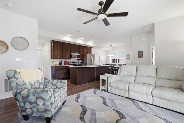 $319,900 | 445 A Hillary, Unit A, Johnson Creek, WI 53038