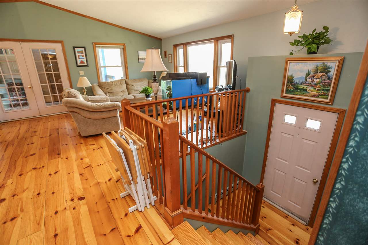 7334 Currier Road Loudon, NH 03307 - Photo 11 of 40