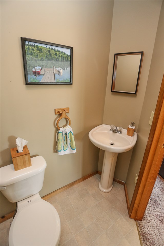 7334 Currier Road Loudon, NH 03307 - Photo 19 of 40