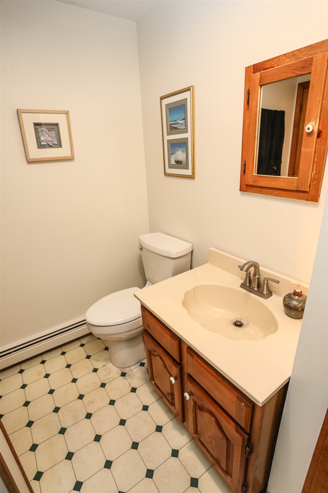7334 Currier Road Loudon, NH 03307 - Photo 22 of 40