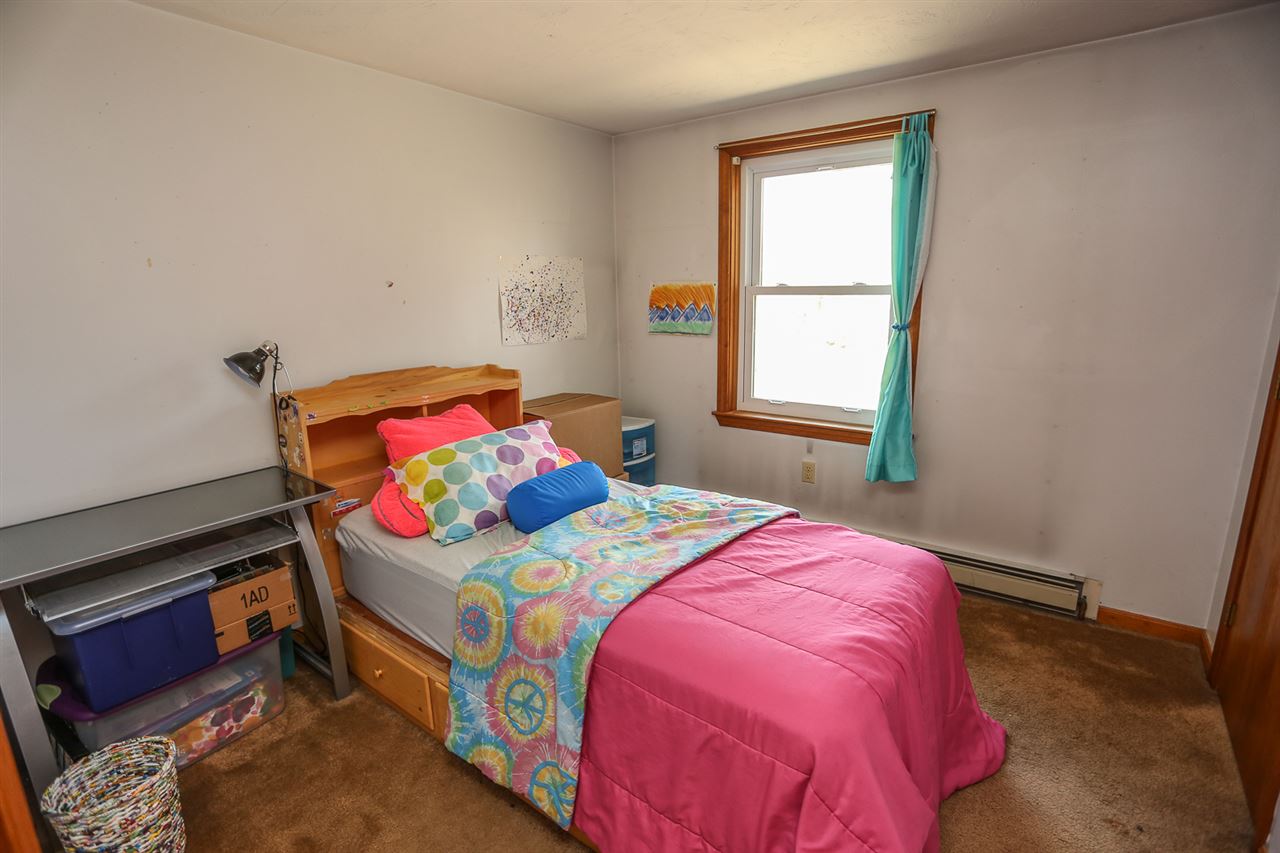 7334 Currier Road Loudon, NH 03307 - Photo 23 of 40