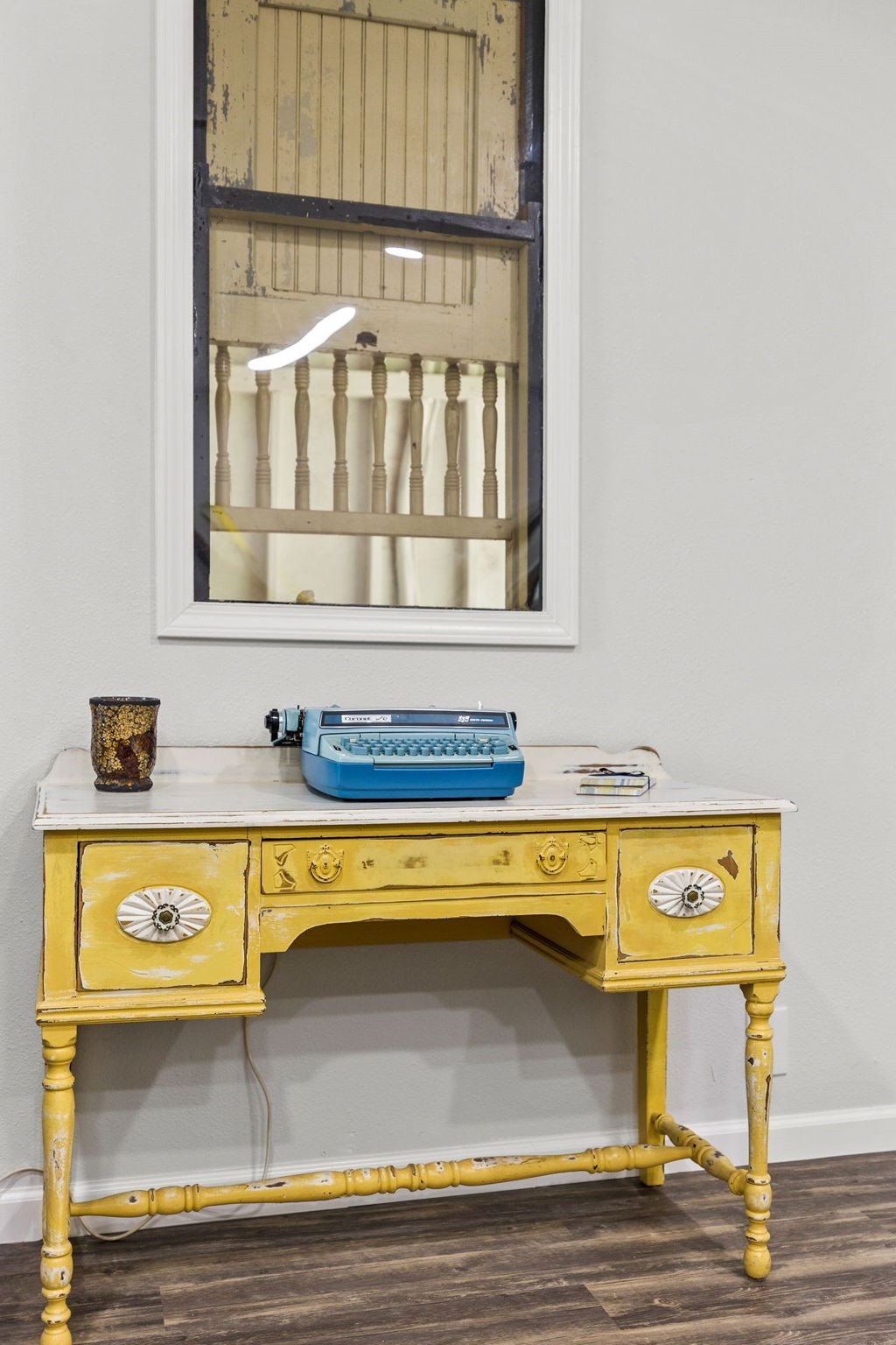 412 Waco Avenue League City, TX 77573 - Photo 27 of 28 a view of a bath tub sitting on a table