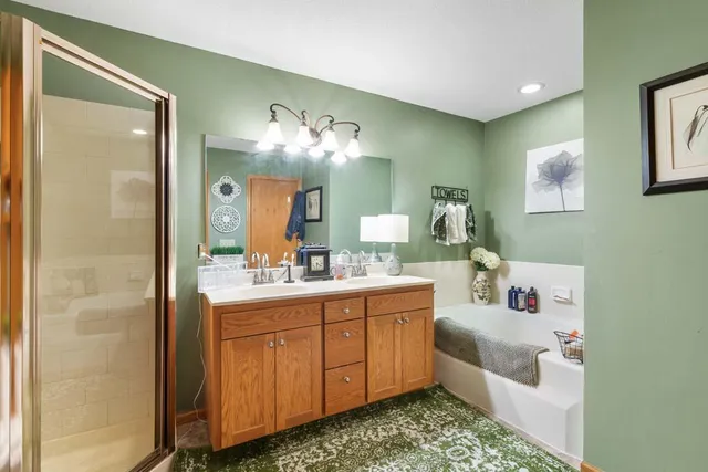 $289,000 | 6913 Sherwood Road, Woodbury, MN 55125