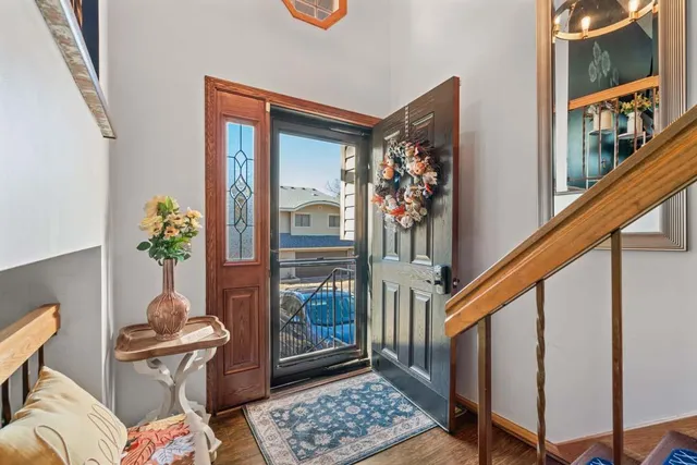 $289,000 | 6913 Sherwood Road, Woodbury, MN 55125