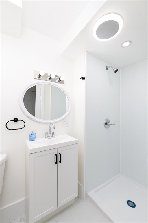 48 Esther Street Worcester, MA 01607 - Photo 13 of 29