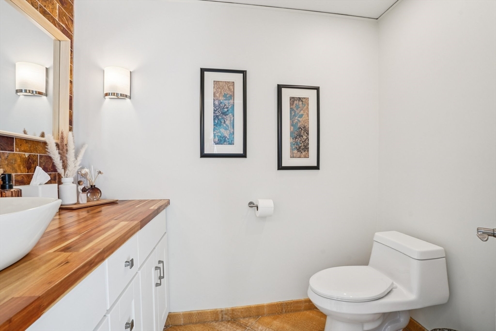 48 Valley Beach Avenue, Unit 2 Hull, MA 02045 - Photo 20 of 41