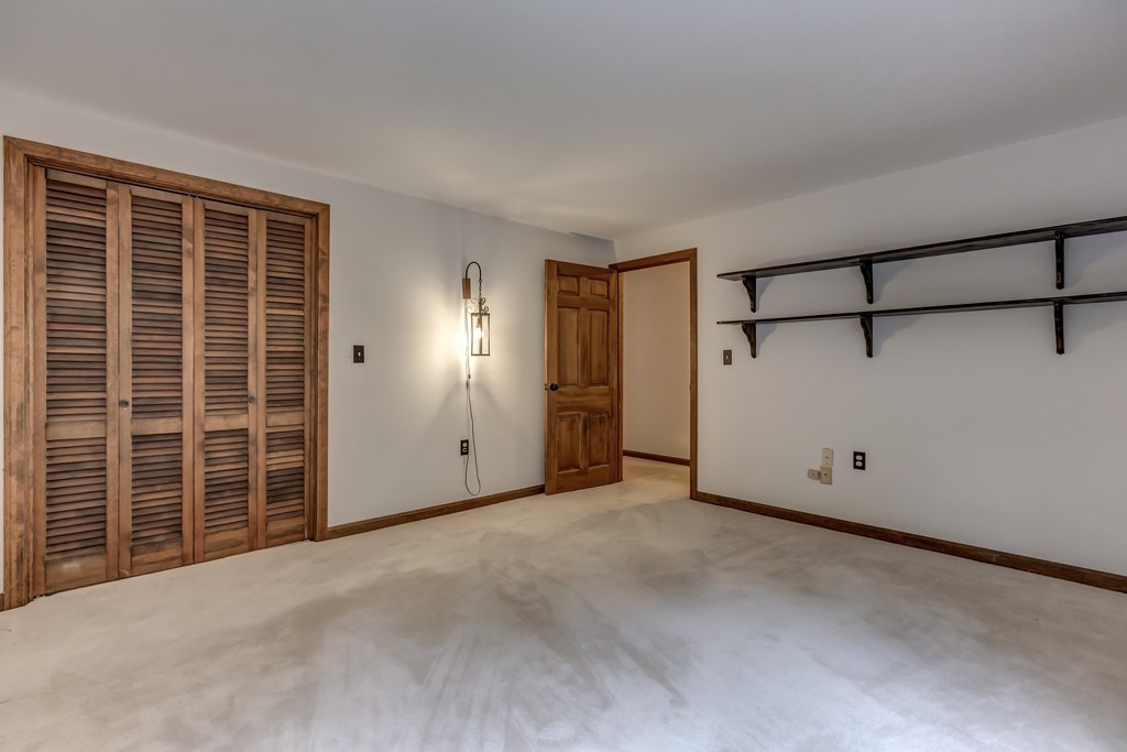 20 Greenbriar Lane Amherst, NH 03031 - Photo 21 of 40