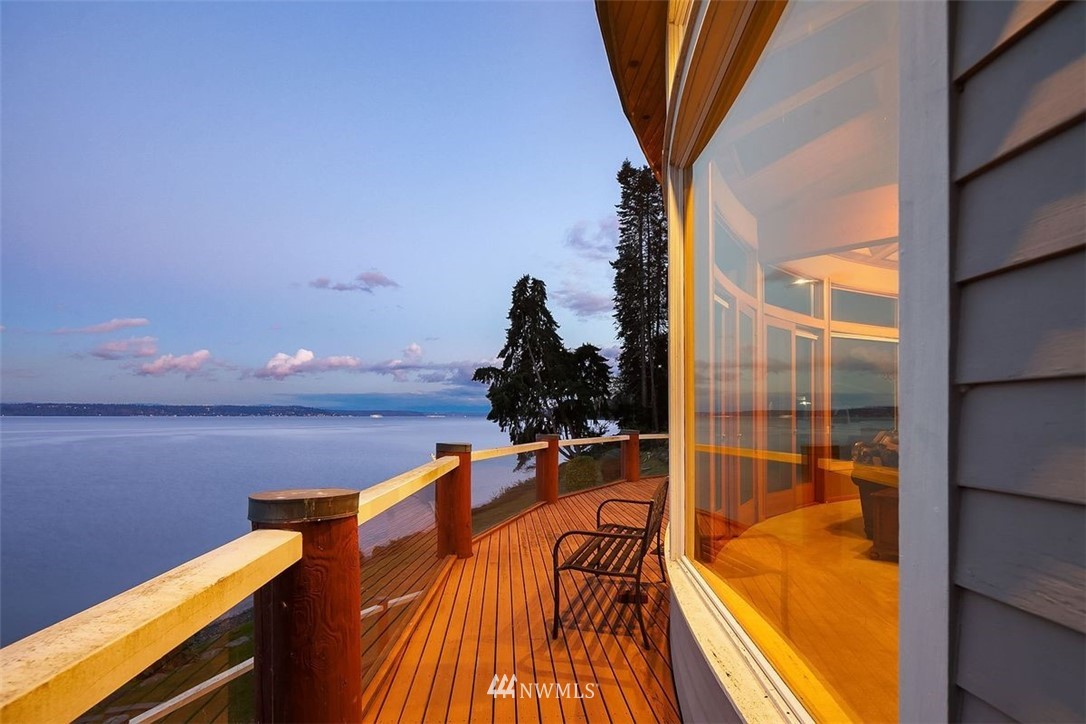 12660 Cunliffe Road Southwest Vashon, WA 98070 - Photo 15 of 34 Gallery Image 15
