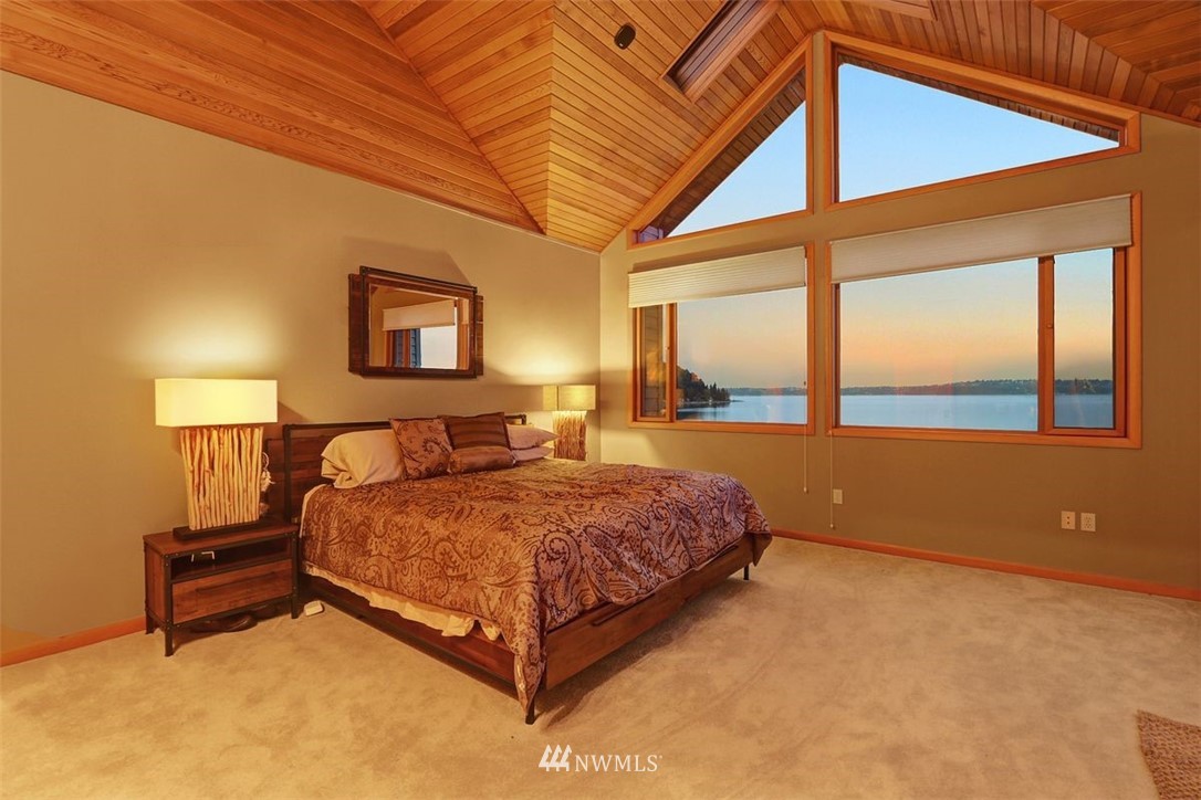 12660 Cunliffe Road Southwest Vashon, WA 98070 - Photo 16 of 34 Gallery Image 16