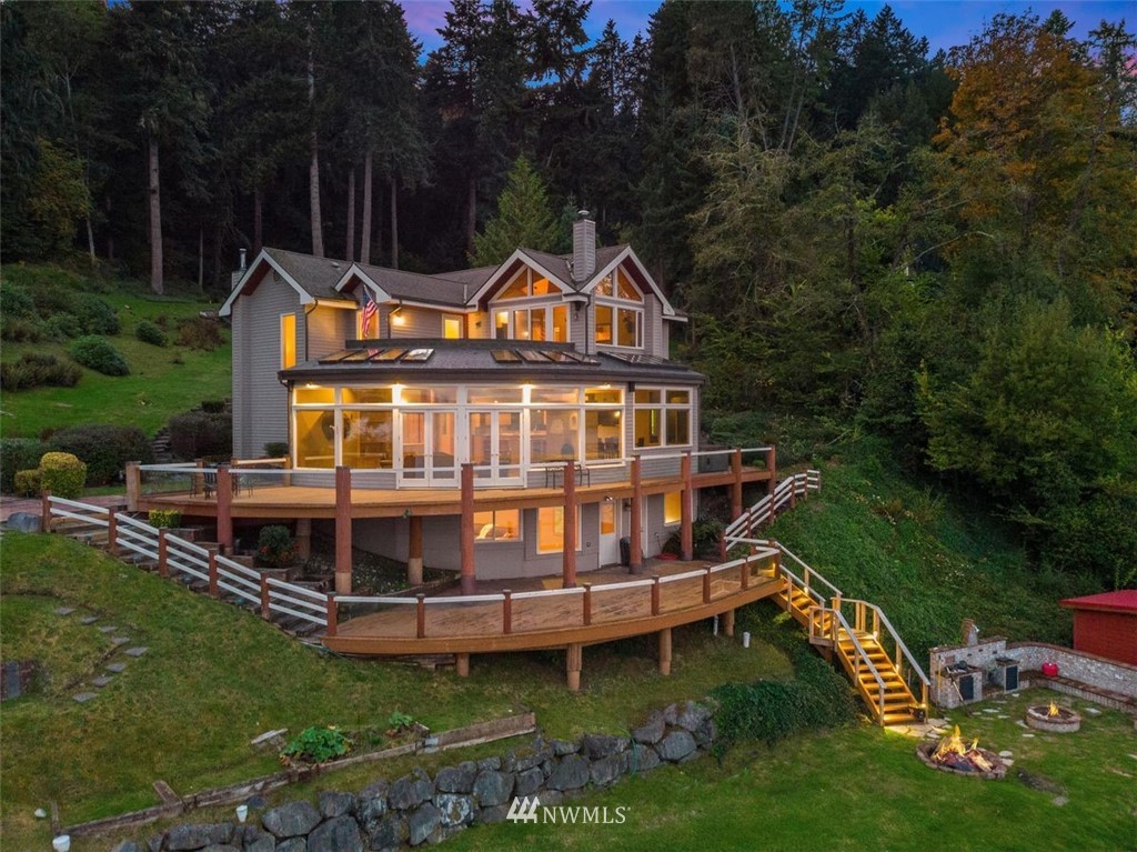 12660 Cunliffe Road Southwest Vashon, WA 98070 - Photo 29 of 34 Gallery Image 29