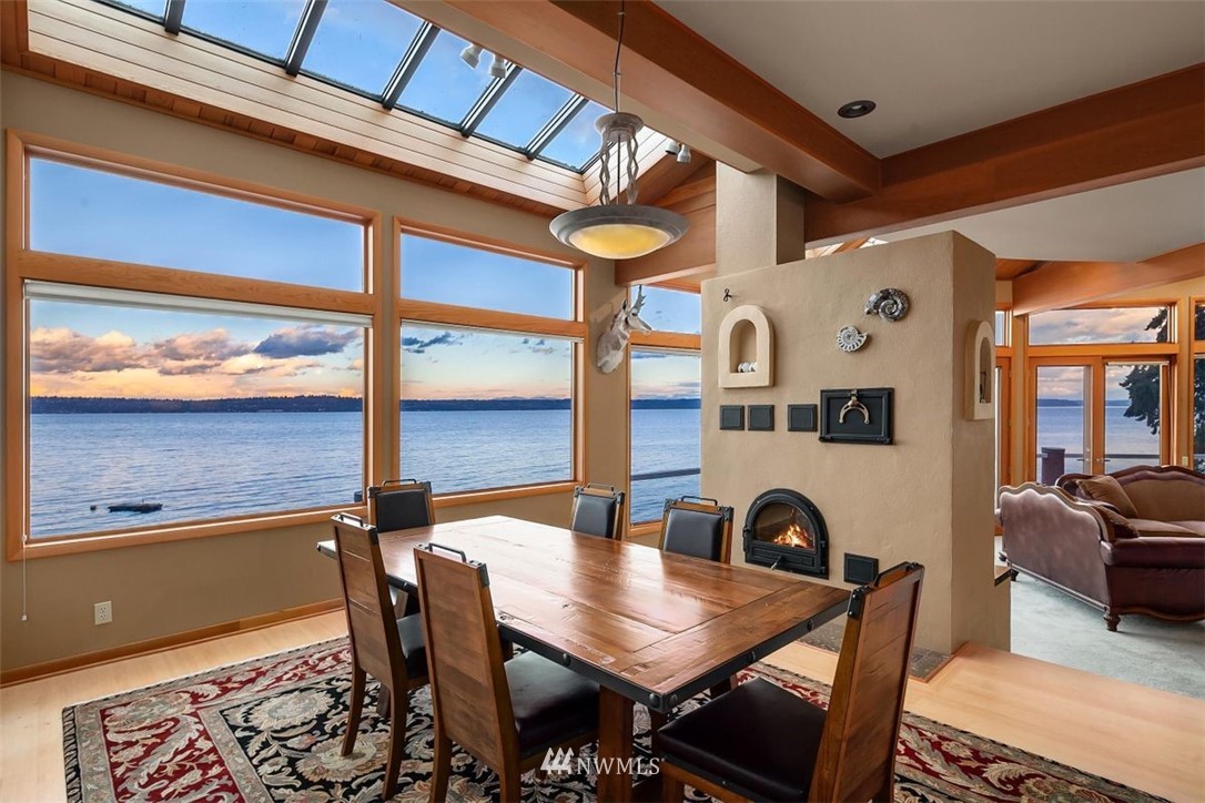 12660 Cunliffe Road Southwest Vashon, WA 98070 - Photo 9 of 34 Gallery Image 9