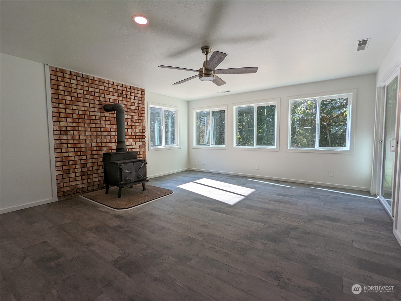 2273 Black Diamond Road Port Angeles, WA 98363 - Photo 24 of 36 Gallery Image 24