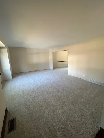 $589,000 | 2651 Yorkshire Drive, Lisle, IL 60532