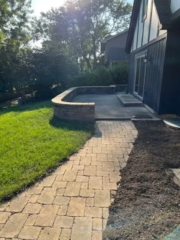 $589,000 | 2651 Yorkshire Drive, Lisle, IL 60532