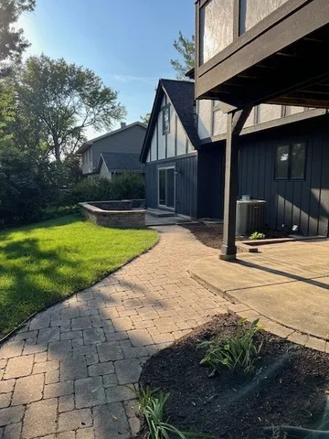 $589,000 | 2651 Yorkshire Drive, Lisle, IL 60532