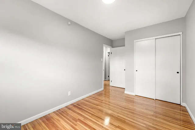 $238,999 | 1239 Lake Shore Drive, Camden, NJ 08104