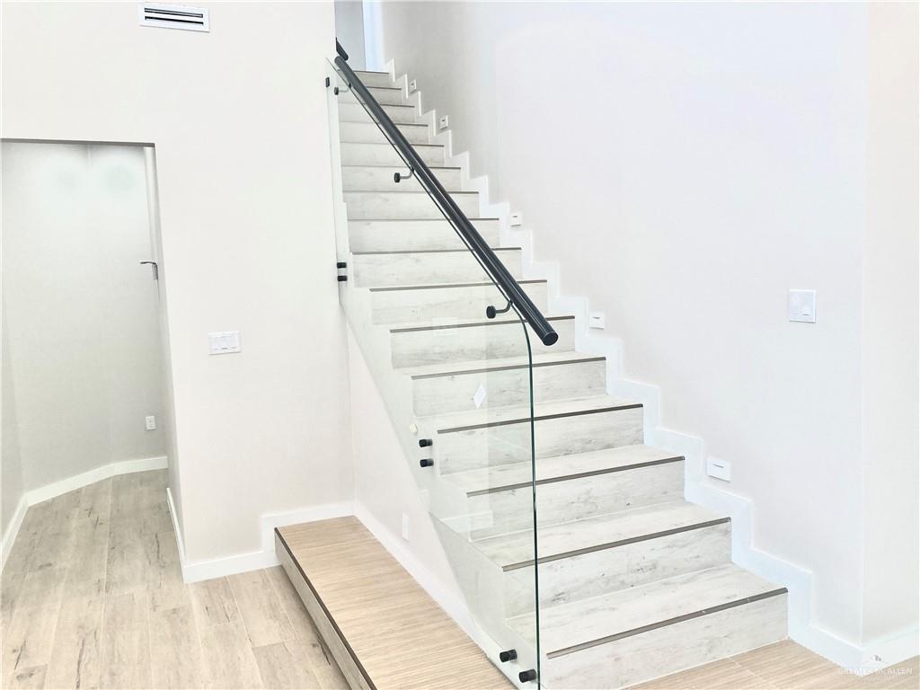 2218 Corales Street Mission, TX 78573 - Photo 14 of 22 a view of entryway