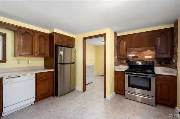 $2,300 | 3743 Dawes Avenue, Kirkland, NY 13323