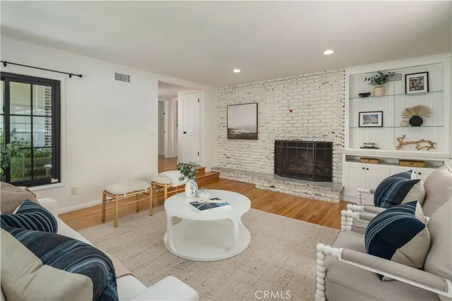 $1,950,000 | 2116 Palos Verdes Drive West, Palos Verdes Estates, CA 90274