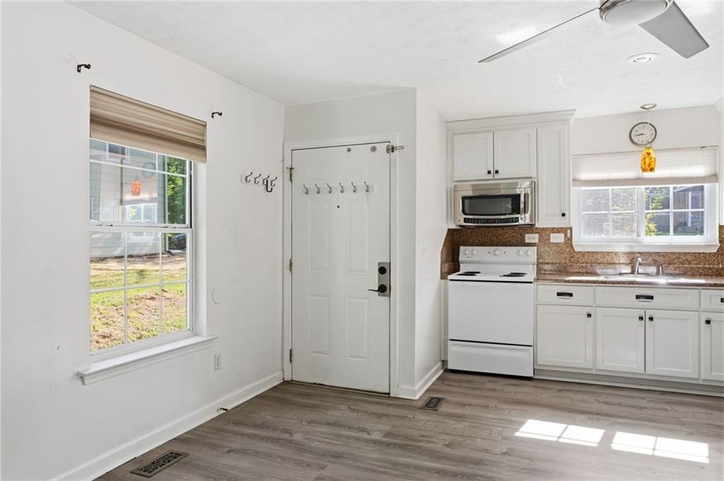 5135 Phoenix Street Cumming, GA 30041 - Photo 7 of 34