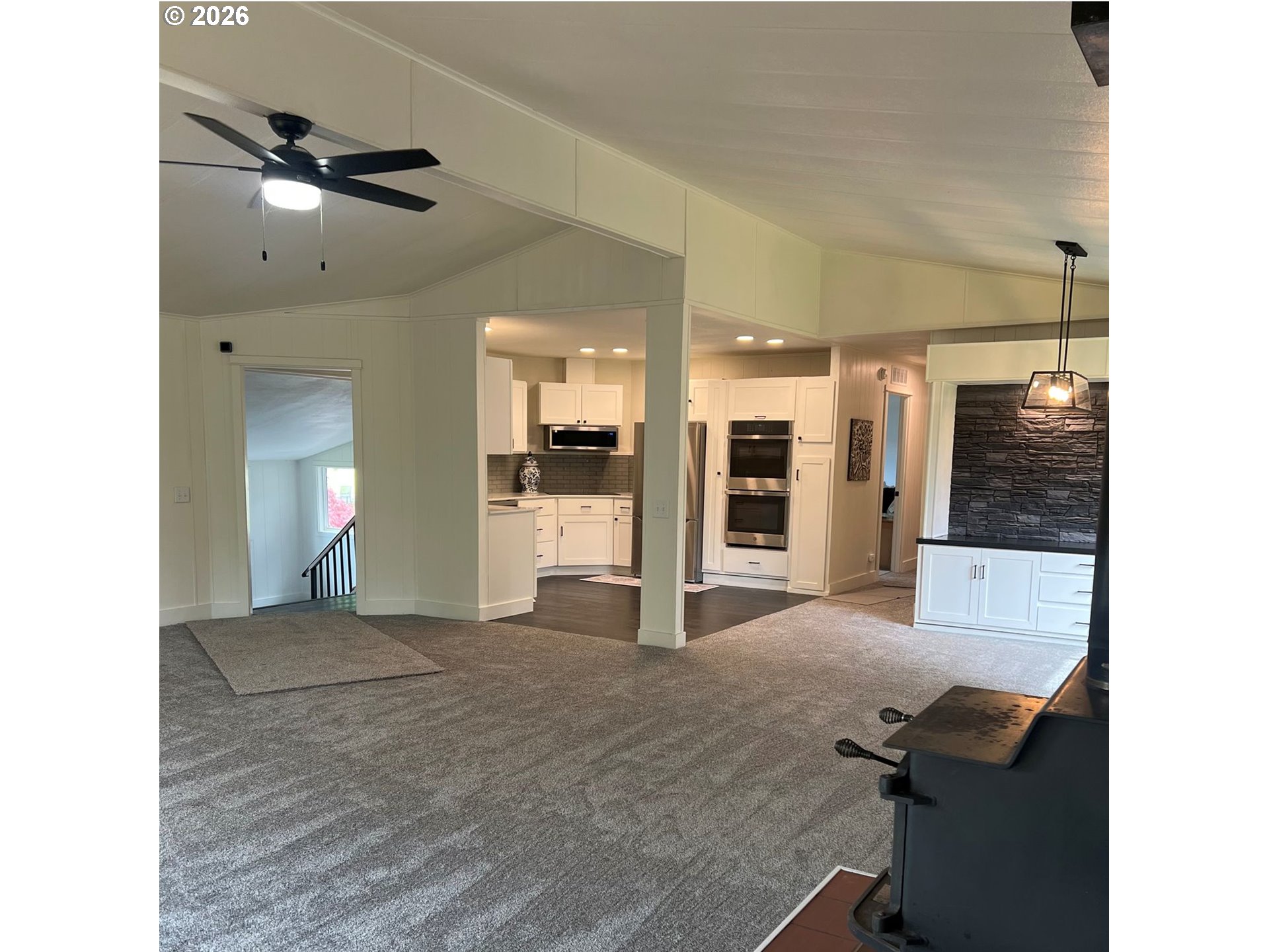 27256 Clear Lake Road Eugene, OR 97402 - Photo 8 of 21