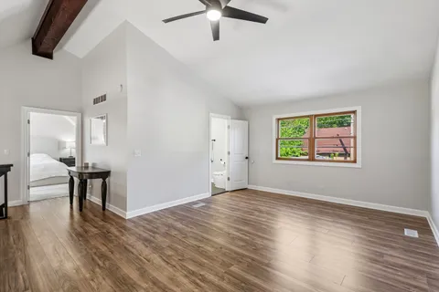 $525,000 | 1320 North Harrison Street, Algonquin, IL 60102