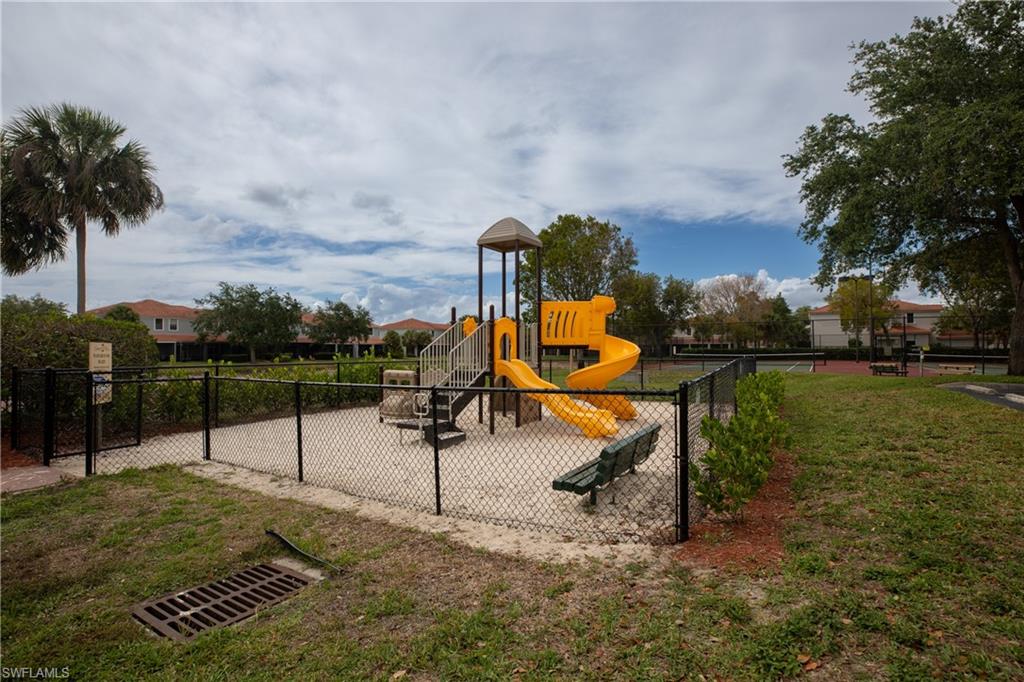 15618 Summit Pl Circle, Unit 396 Naples, FL 34119 - Photo 40 of 41