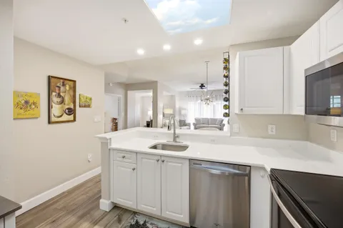 $350,000 | 2802 Sarento Place, Unit 106, Palm Beach Gardens, FL 33410