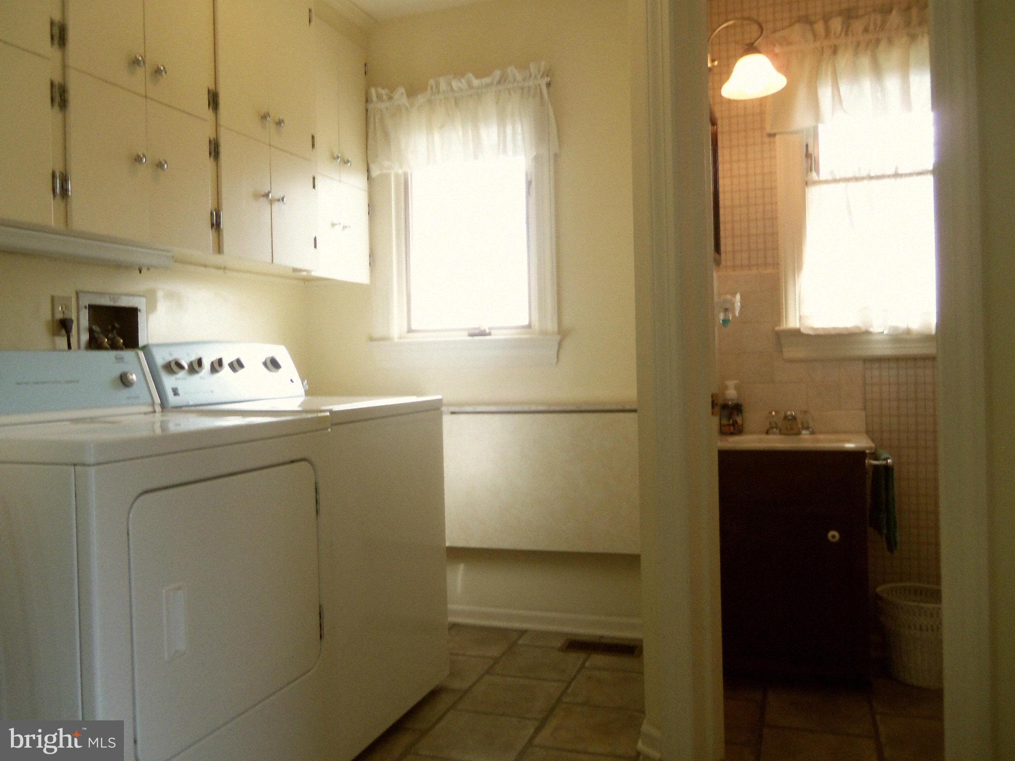 189 Bell Road Westminster, MD 21158 - Photo 10 of 30 Interior (General)