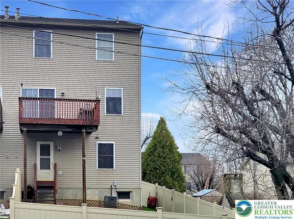 $335,000 | 18 Jazz Circle, Whitehall, PA 18052