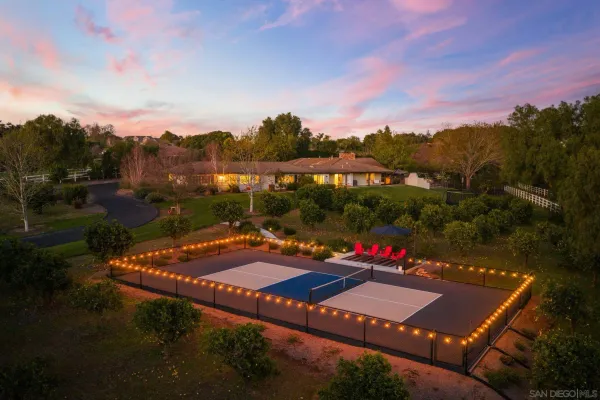 $2,589,000 | 8 Country Glen Road, Fallbrook, CA 92028