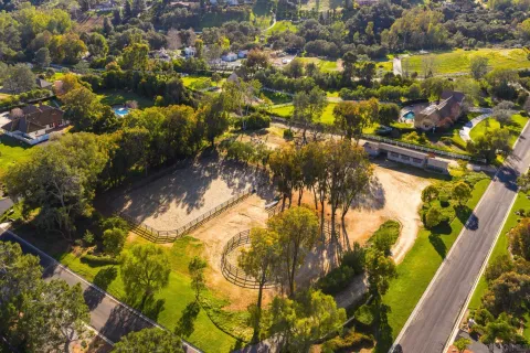 $2,589,000 | 8 Country Glen Road, Fallbrook, CA 92028