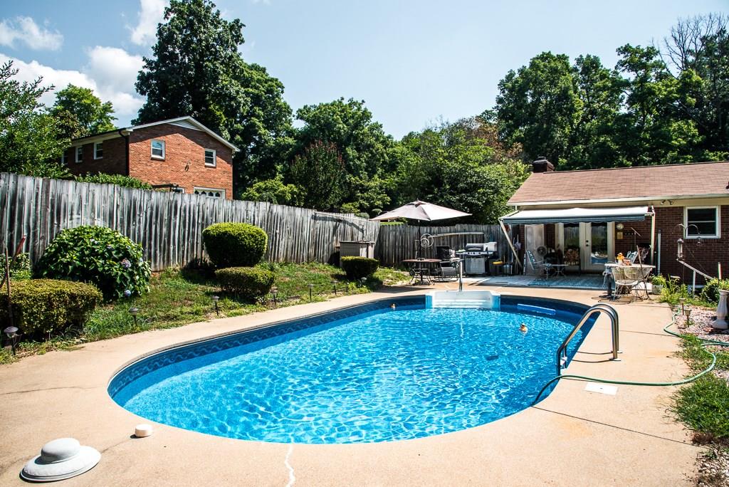 294 NW Road Hickory, NC 28601 - Photo 24 of 26 Gallery Image 24