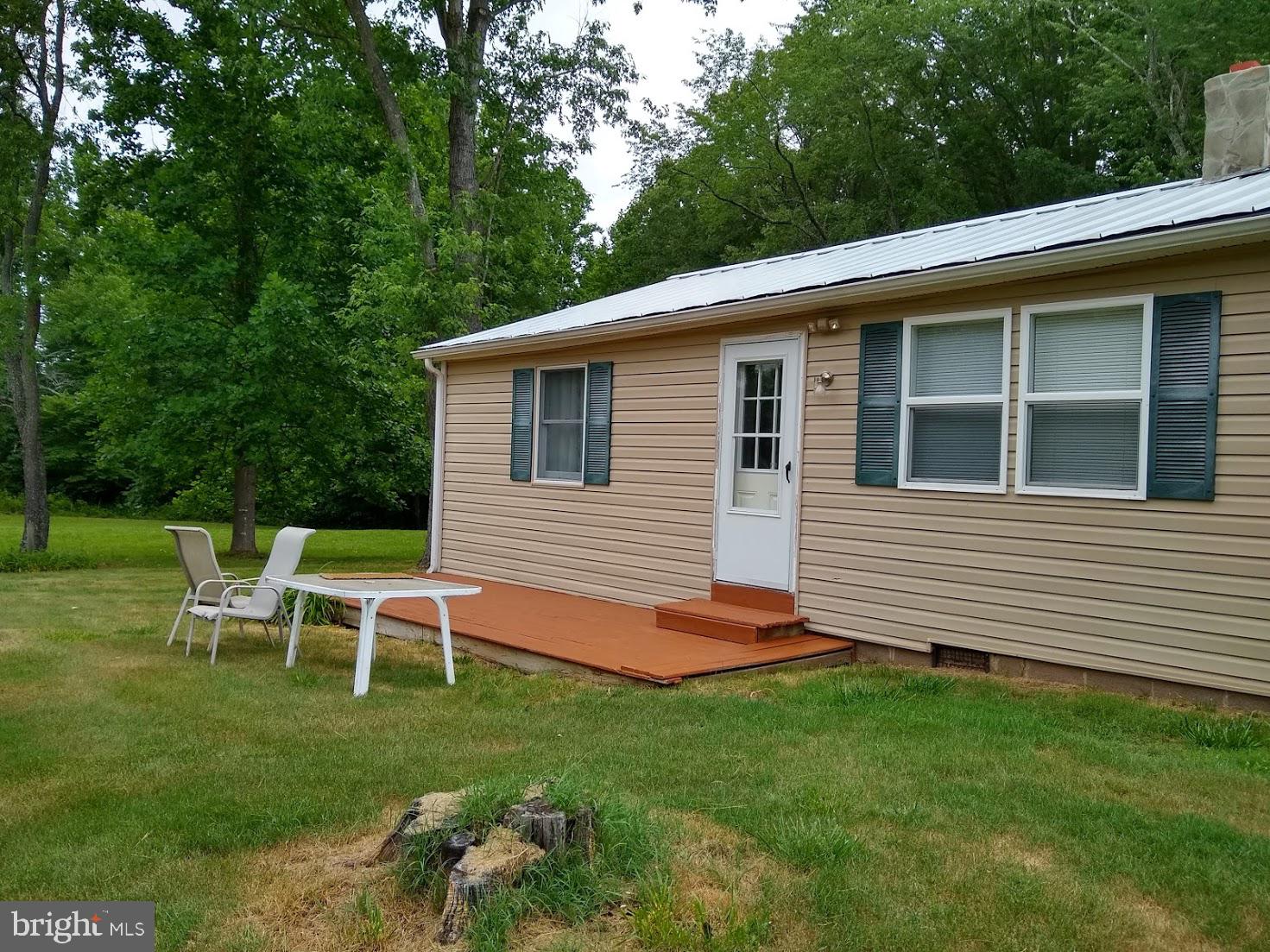 10001 Grasty Gold Mine Road Rhoadesville, VA 22542 - Photo 2 of 30 Front of House
