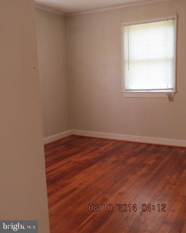 10001 Grasty Gold Mine Road Rhoadesville, VA 22542 - Photo 17 of 30 front bedroom without furniture
