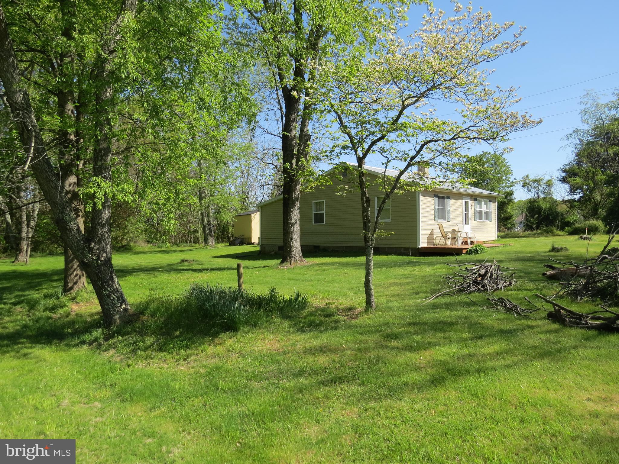 10001 Grasty Gold Mine Road Rhoadesville, VA 22542 - Photo 25 of 30 side view of house