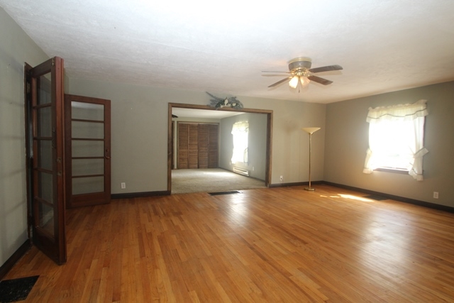 707 South Umbarger Road Muncie, IN 47304 - Photo 2 of 20 Gallery Image 2
