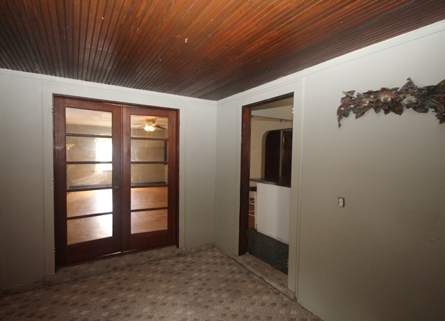 707 South Umbarger Road Muncie, IN 47304 - Photo 10 of 20 Gallery Image 10