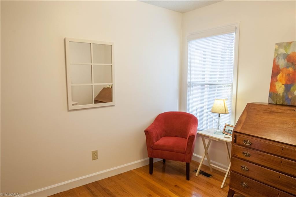 4313 Filmore Road Greensboro, NC 27409 - Photo 14 of 30 Gallery Image 14