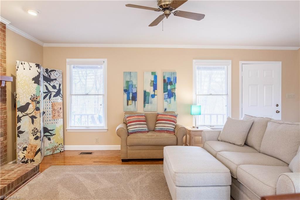 4313 Filmore Road Greensboro, NC 27409 - Photo 6 of 30 Gallery Image 6