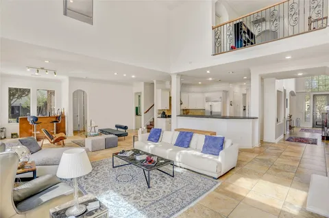 $1,600,000 | 11415 Legend Manor Drive, Houston, TX 77082