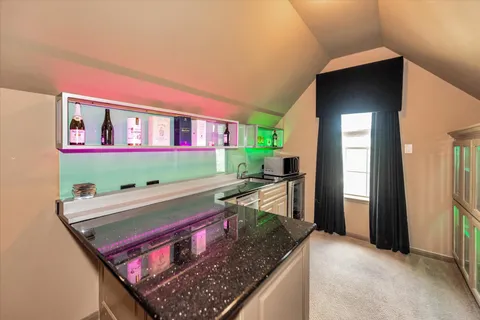 $1,600,000 | 11415 Legend Manor Drive, Houston, TX 77082