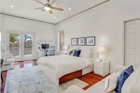 $1,600,000 | 11415 Legend Manor Drive, Houston, TX 77082