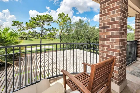 $1,600,000 | 11415 Legend Manor Drive, Houston, TX 77082