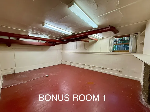 $800,000 | 4616 North Magnolia Avenue, Unit 1, Chicago, IL 60640