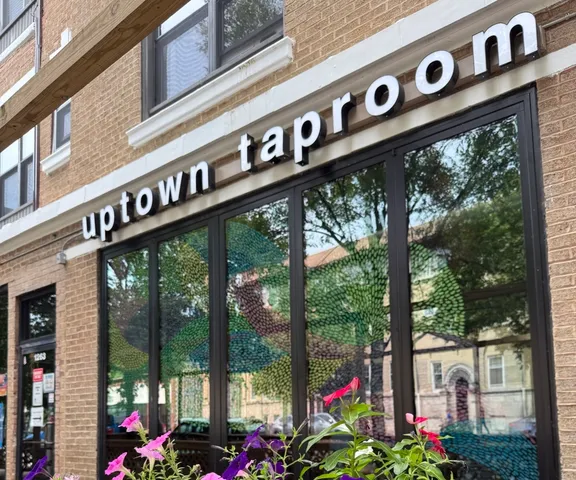 $800,000 | 4616 North Magnolia Avenue, Unit 1, Chicago, IL 60640