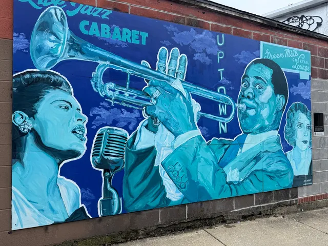 $800,000 | 4616 North Magnolia Avenue, Unit 1, Chicago, IL 60640