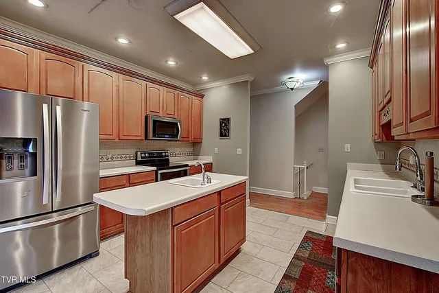 $390,000 | 1000 Quail Run, Erwin, TN 37650